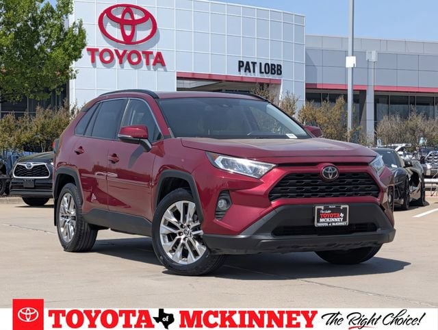 2020 Toyota RAV4 XLE Premium