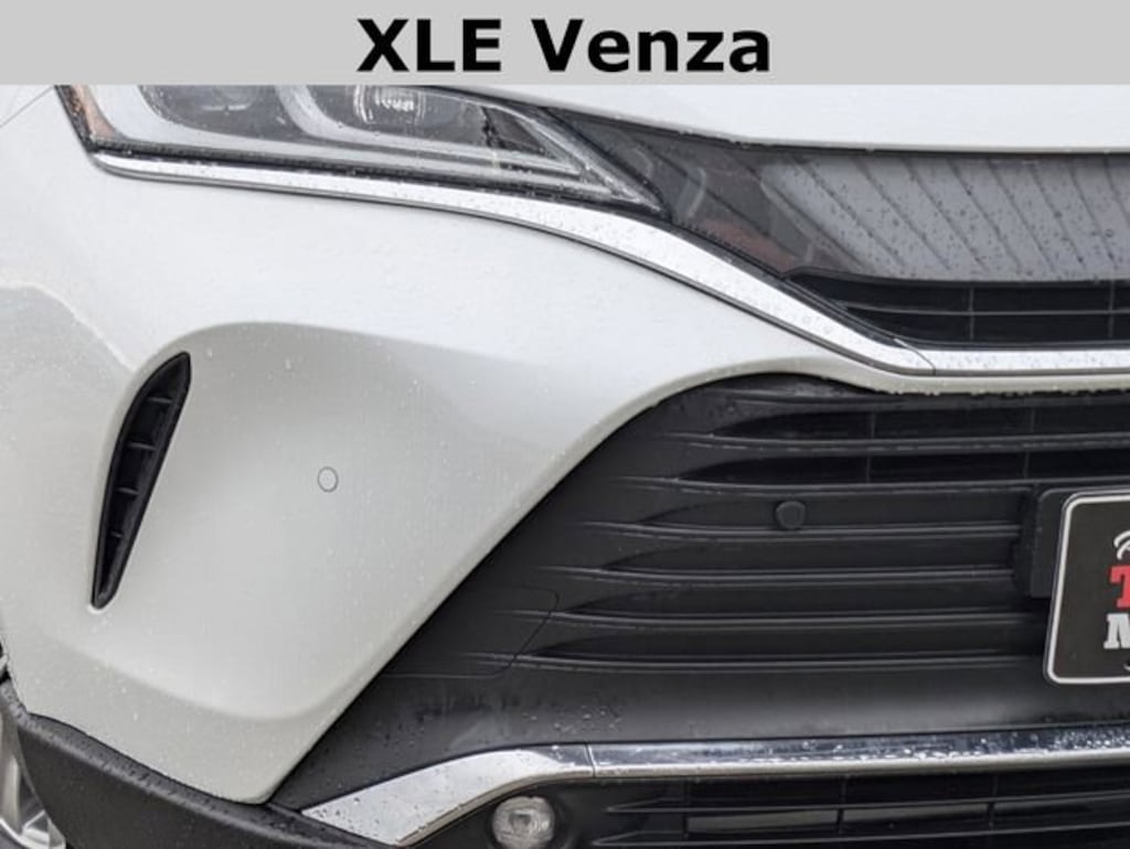 Used 2024 Toyota Venza XLE SUV