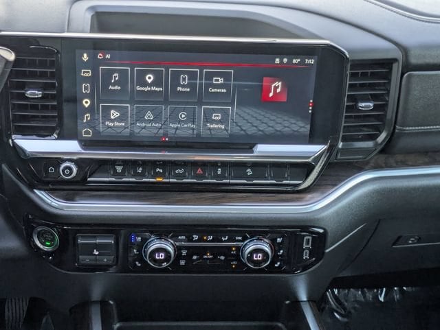 2025 GMC Sierra 2500HD SLT - Photo 14