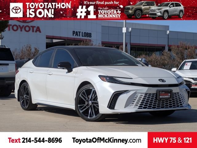 2026 Toyota Camry XSE's photo