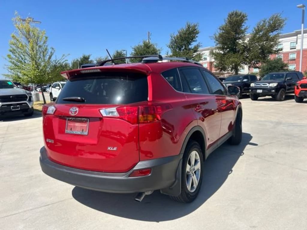 Used 2015 Toyota RAV4 XLE SUV