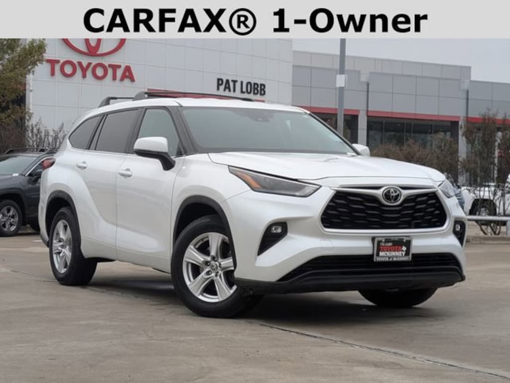 Used 2023 Toyota Highlander LE SUV