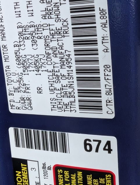 2025 Toyota Tacoma SR5 - Photo 22