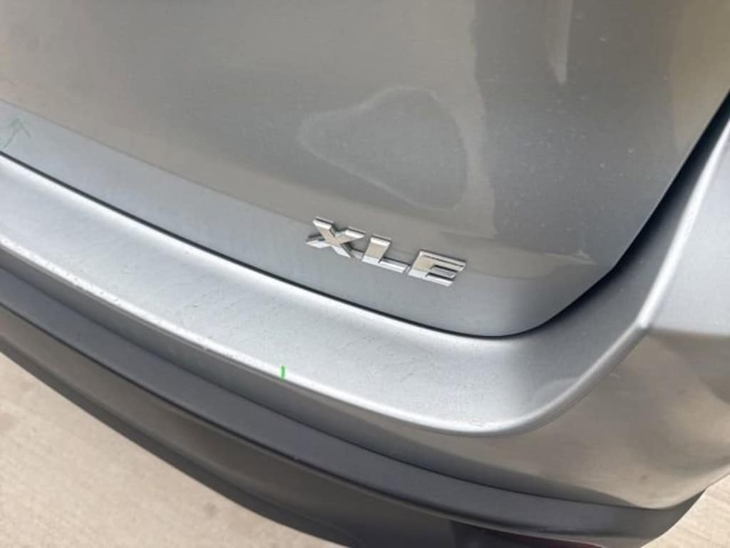 Used 2019 Toyota Highlander XLE SUV