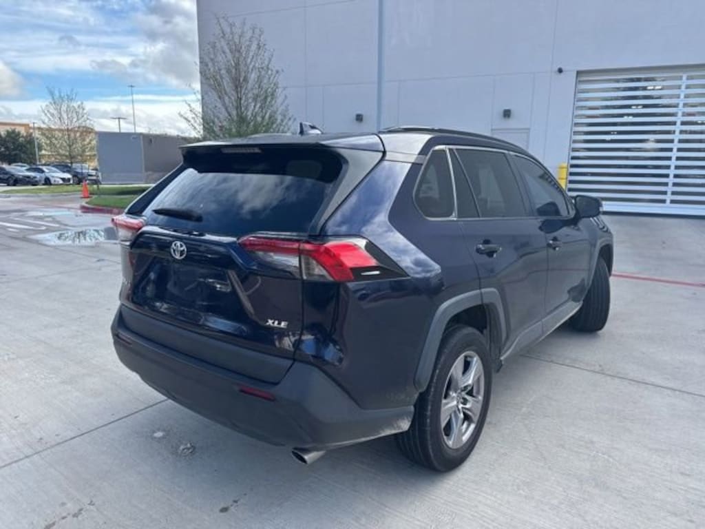Used 2023 Toyota RAV4 XLE SUV