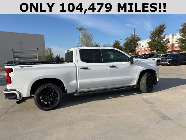 2020 Chevrolet Silverado 1500 Custom photo 2