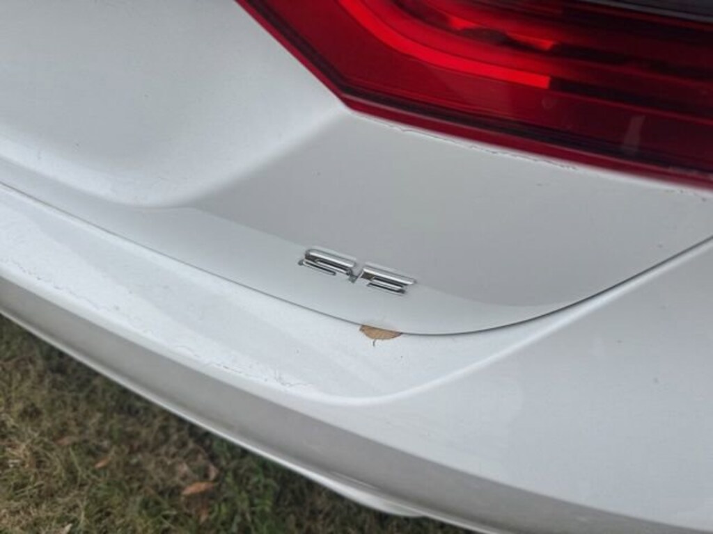 Used 2024 Toyota Camry SE Sedan