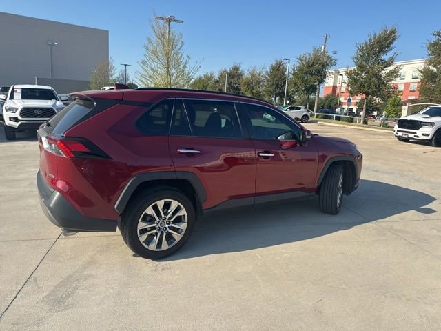 2020 Toyota RAV4 Limited photo 2