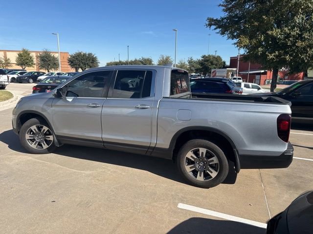 2019 Honda Ridgeline RTL-T photo 4