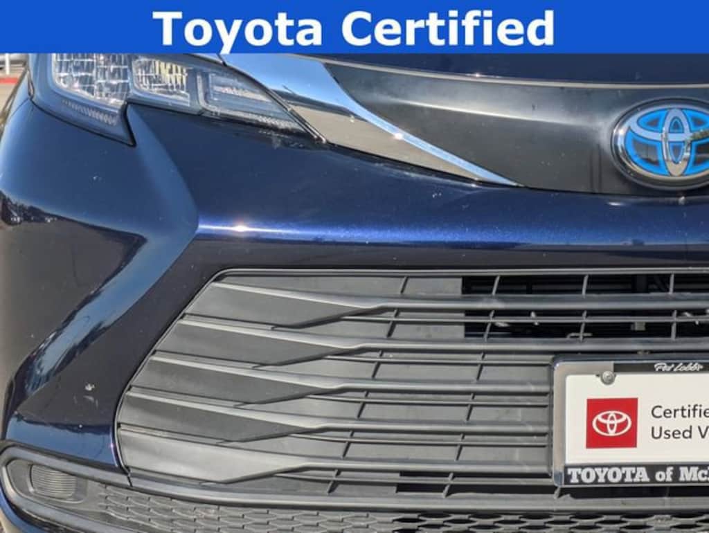 Certified 2022 Toyota Sienna LE Van Passenger Van