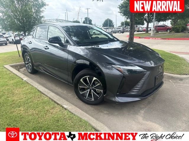 2024 Lexus RZ 450e 300e Premium w/ 18" Wheel's photo