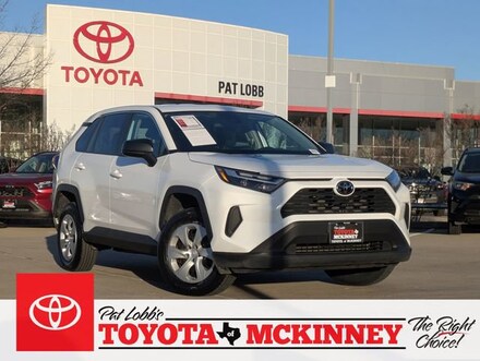 2024 Toyota RAV4 LE SUV