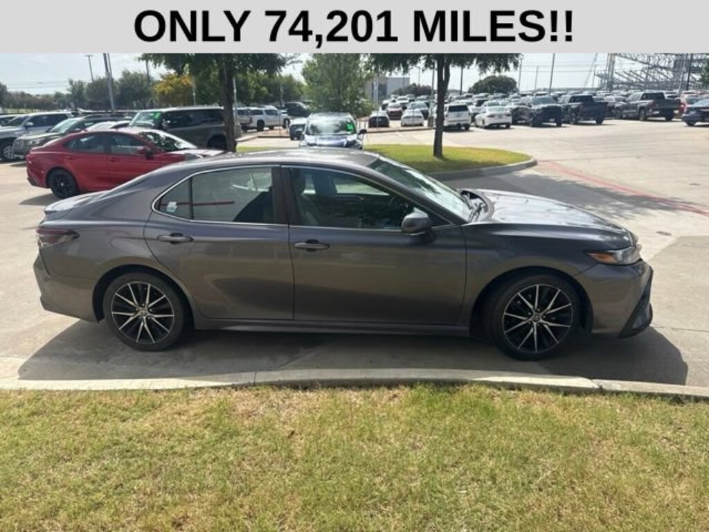 Used 2023 Toyota Camry SE Sedan