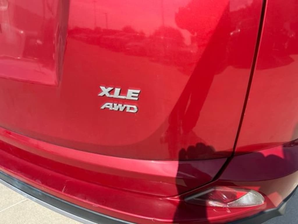 Used 2017 Toyota RAV4 XLE SUV