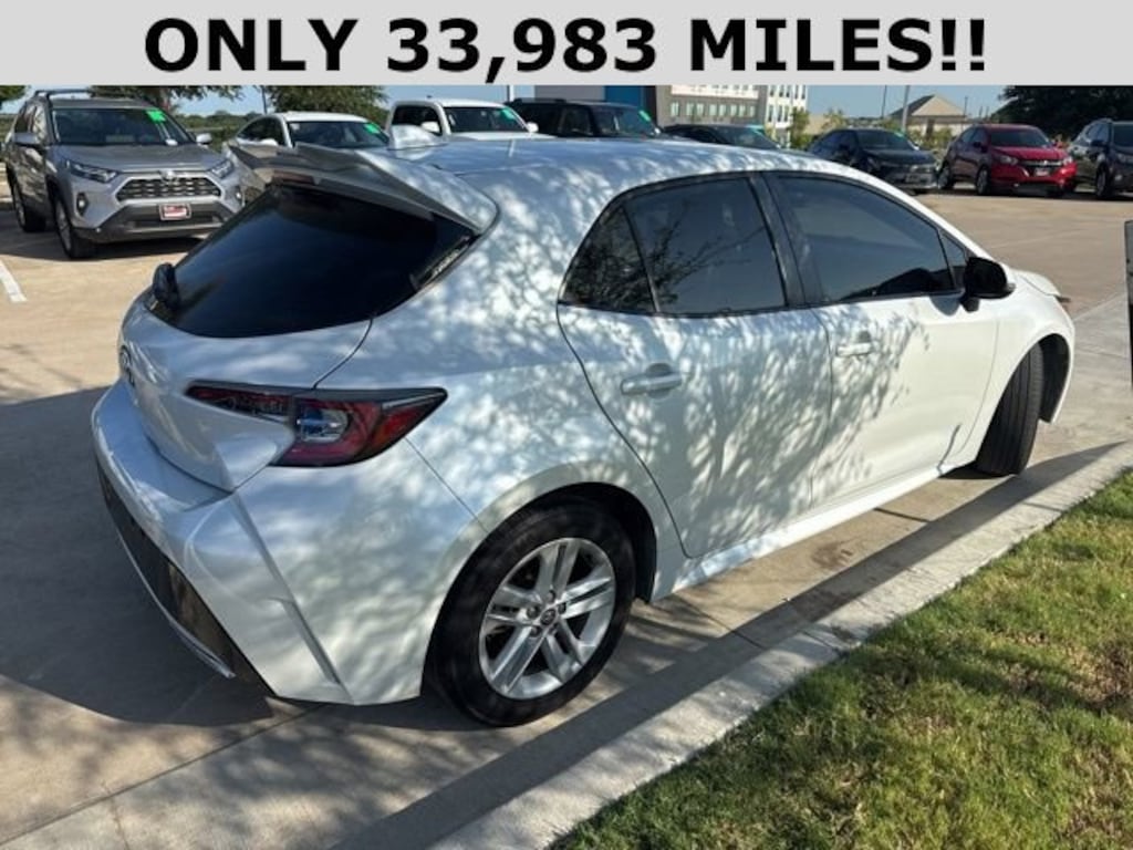 Used 2022 Toyota Corolla Hatchback SE Nightshade Edition Hatchback
