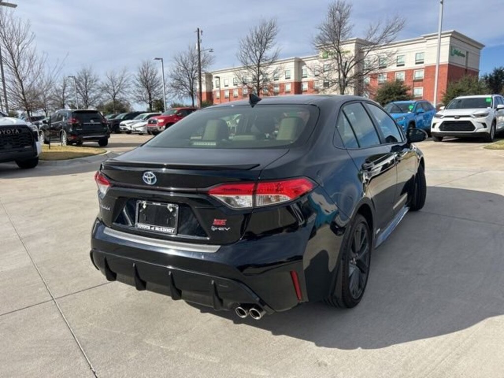 Used 2025 Toyota Corolla Hybrid SE Sedan