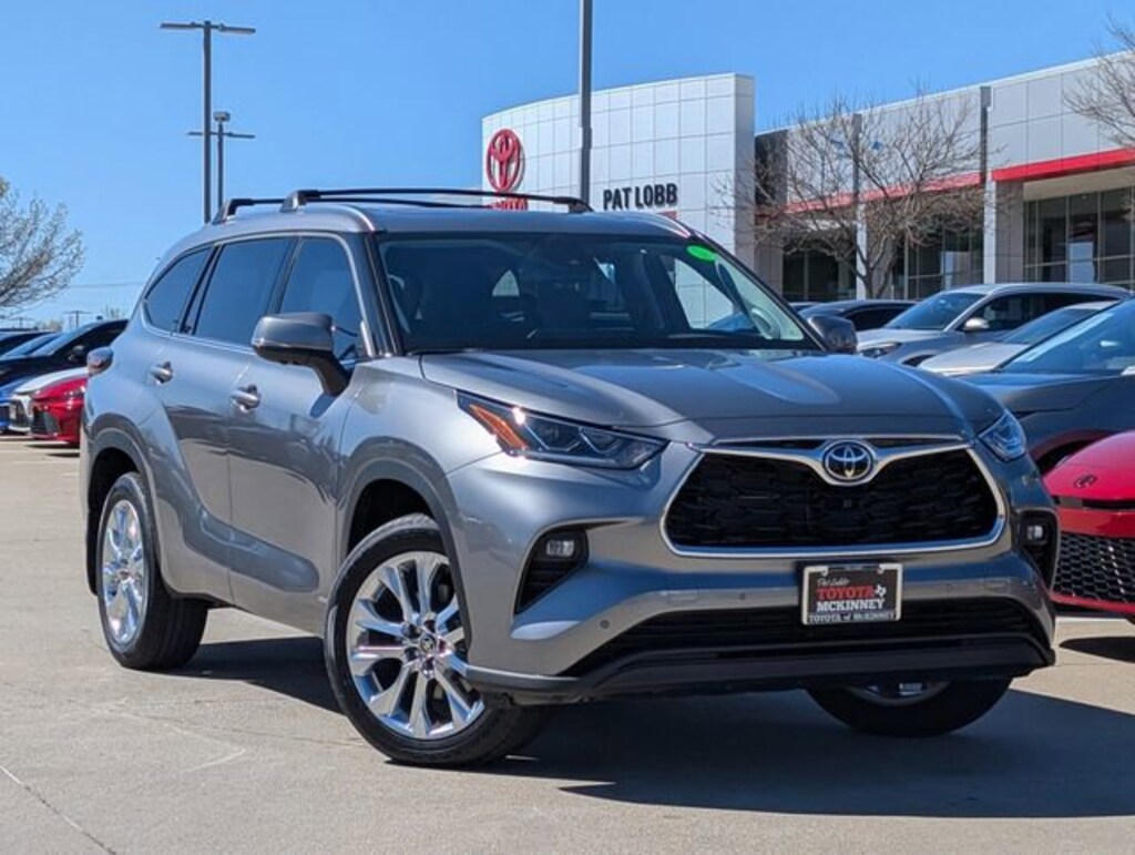 New 2026 Toyota Highlander Hybrid Limited SUV