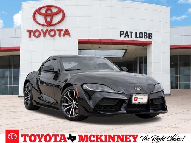 2024 Toyota Supra 2.0's photo