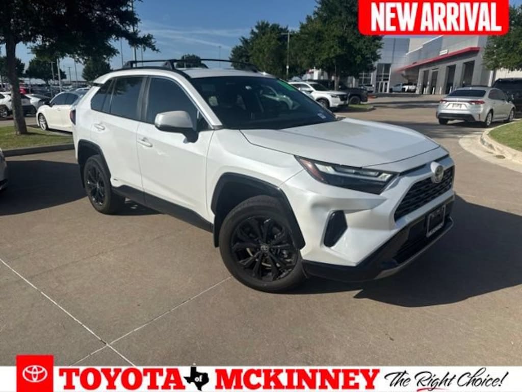 Used 2024 Toyota RAV4 Hybrid SE SUV