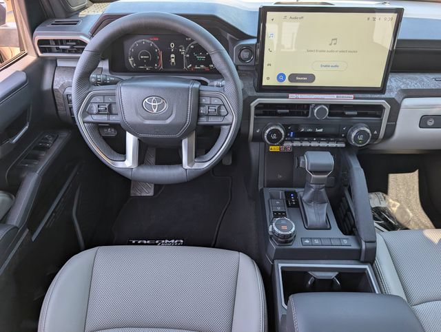 2026 Toyota Tacoma Limited - Photo 9