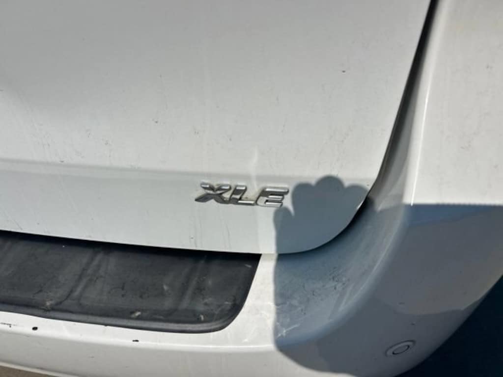 Used 2014 Toyota Sienna XLE Van