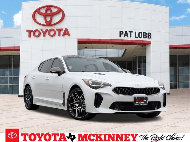 2022 Kia Stinger GT2 AWD's photo