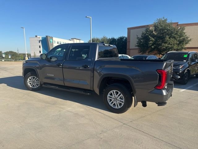 2025 Toyota Tundra SR5 photo 4