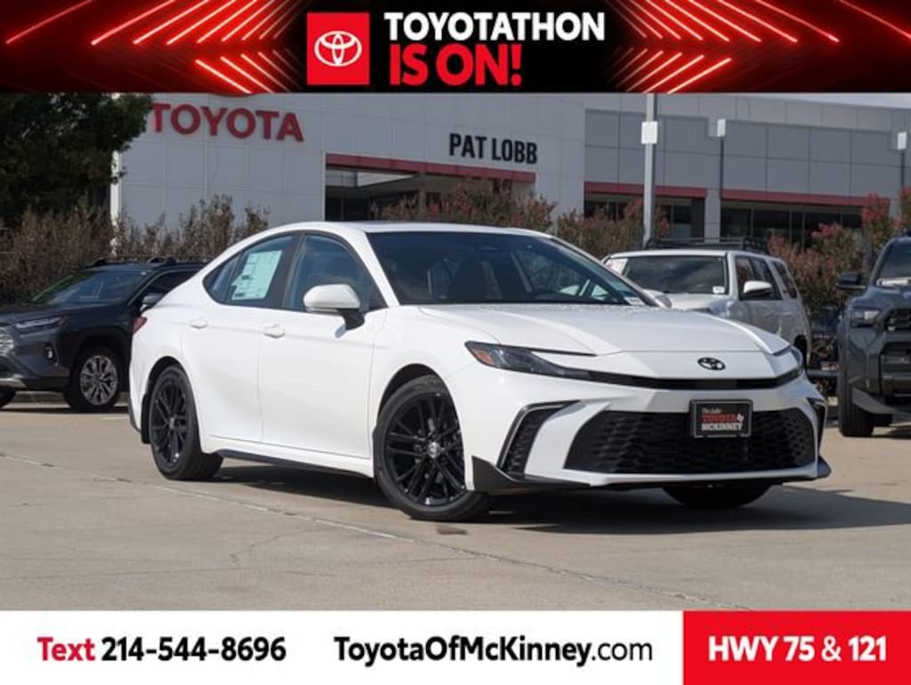 New 2026 Toyota Camry SE Sedan