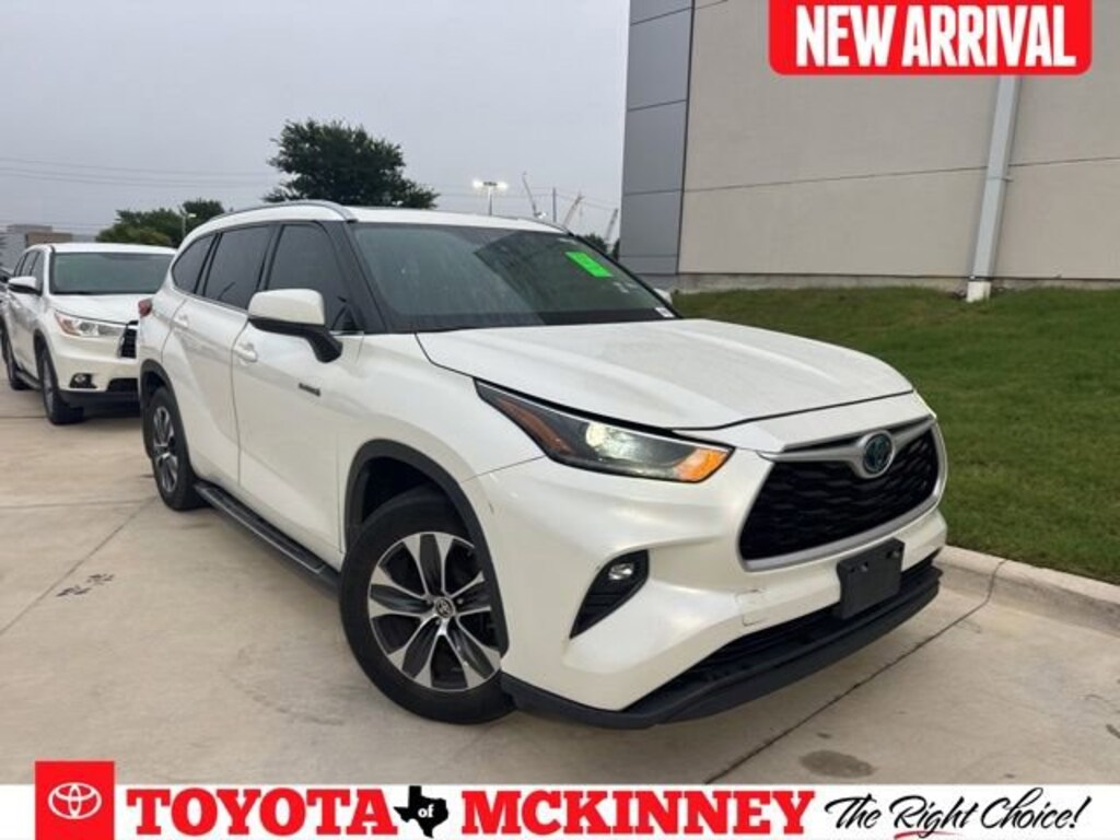 Used 2021 Toyota Highlander Hybrid XLE SUV
