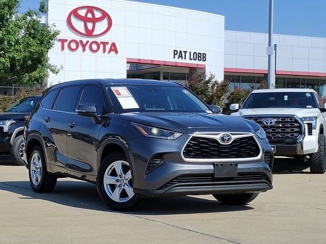 Used 2021 Toyota Highlander L with VIN 5TDCZRAH0MS036348 for sale in Mckinney, TX