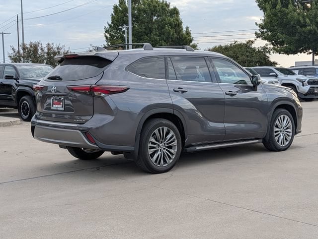 2024 Toyota Highlander Platinum - Photo 6
