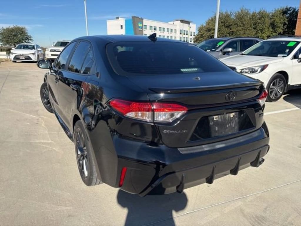 Used 2024 Toyota Corolla SE Sedan