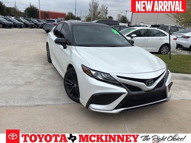 2023 Toyota Camry XSE's photo