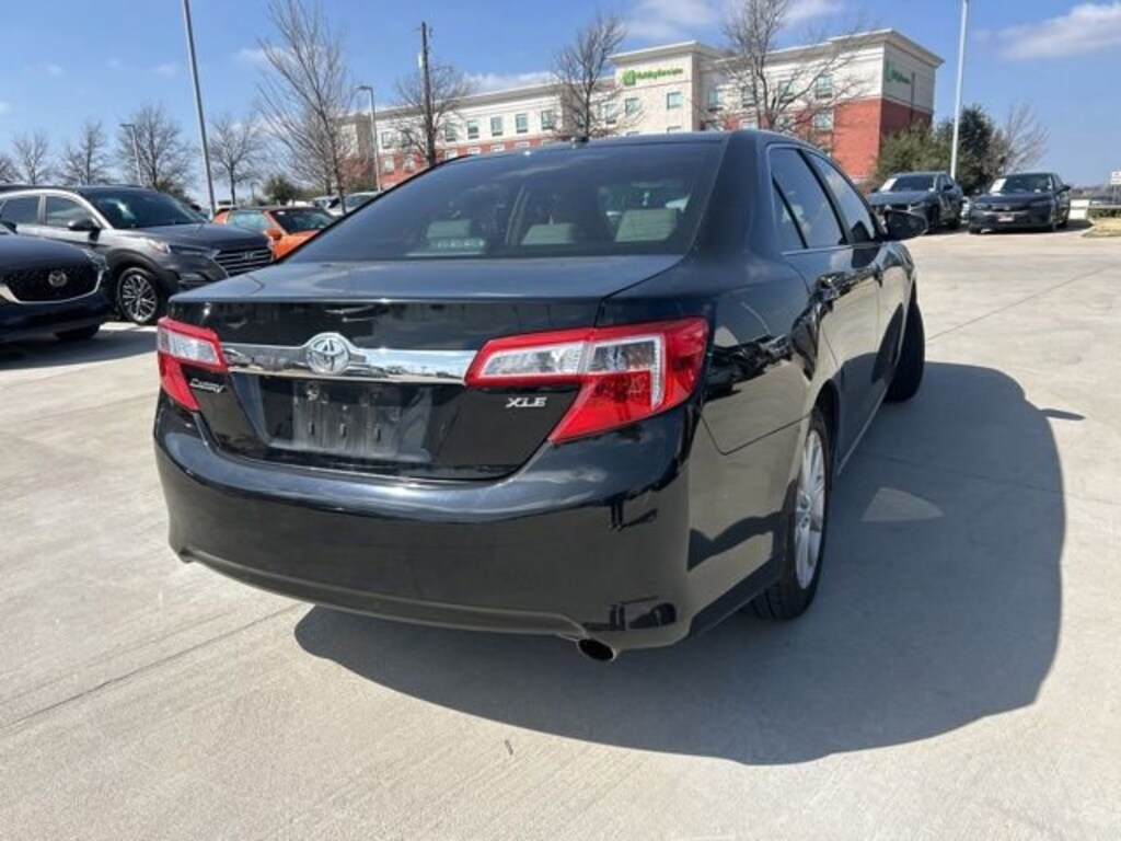 Used 2012 Toyota Camry XLE Sedan