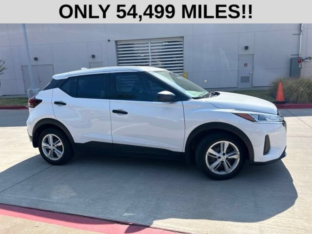 Used 2022 Nissan Kicks S SUV