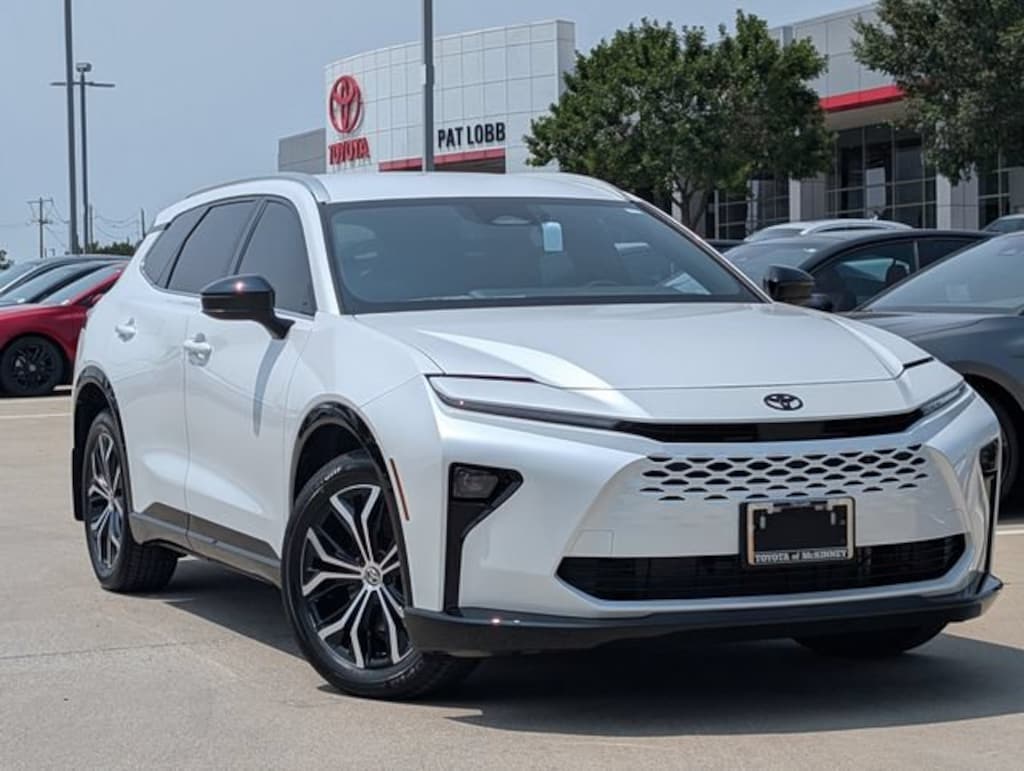 New 2026 Toyota Crown Signia XLE SUV