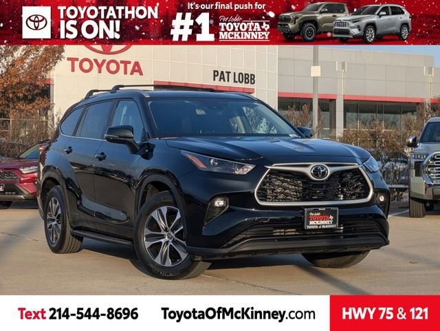 2023 Toyota Highlander XLE's photo