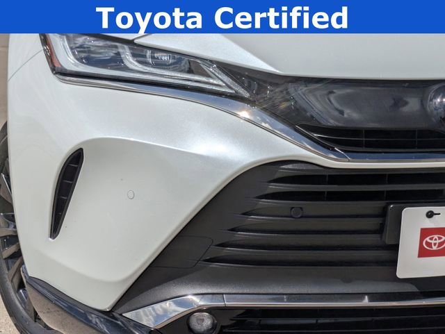 2024 Toyota Venza XLE photo 2