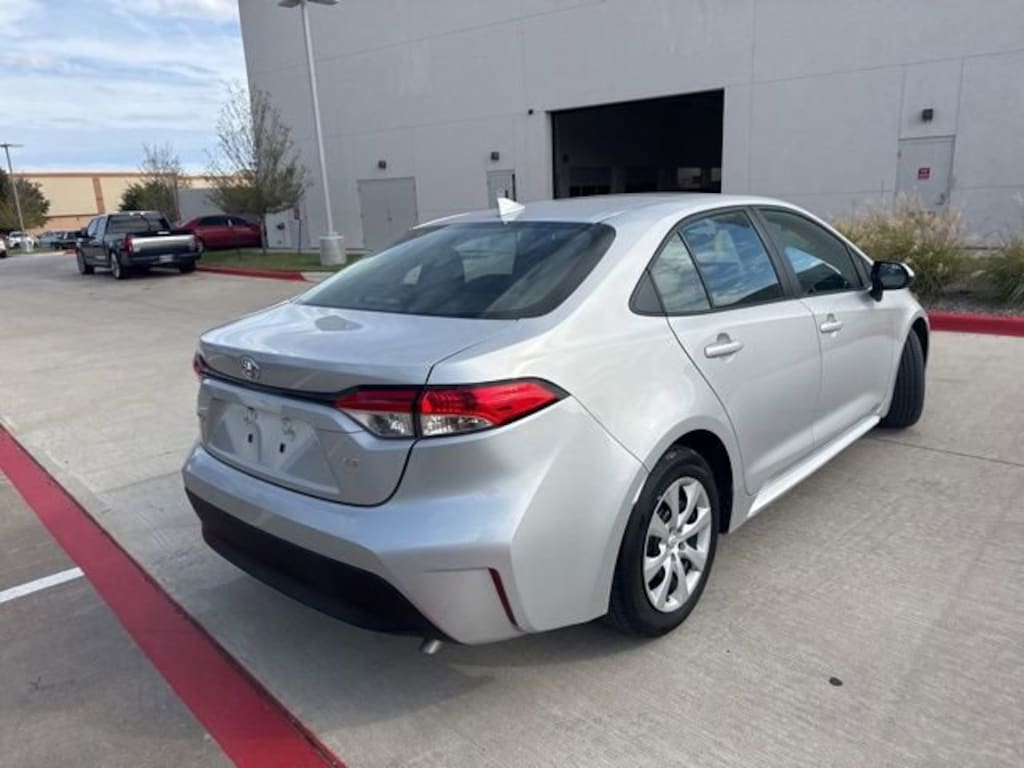 Used 2024 Toyota Corolla LE Sedan