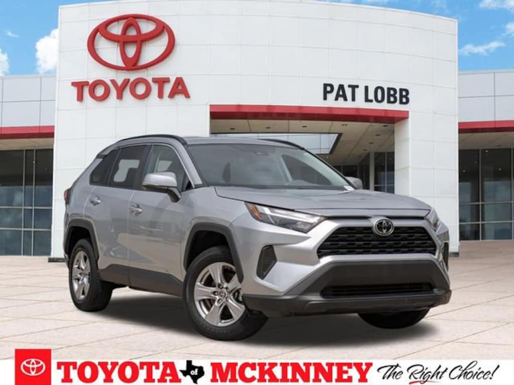 Used 2025 Toyota RAV4 XLE SUV