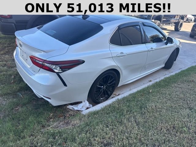 2021 Toyota Camry XSE V6 photo 2