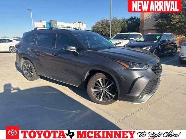 2021 Toyota Highlander XSE's photo