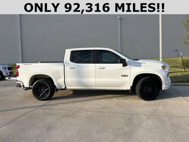 2023 Chevrolet Silverado 1500 RST photo 2