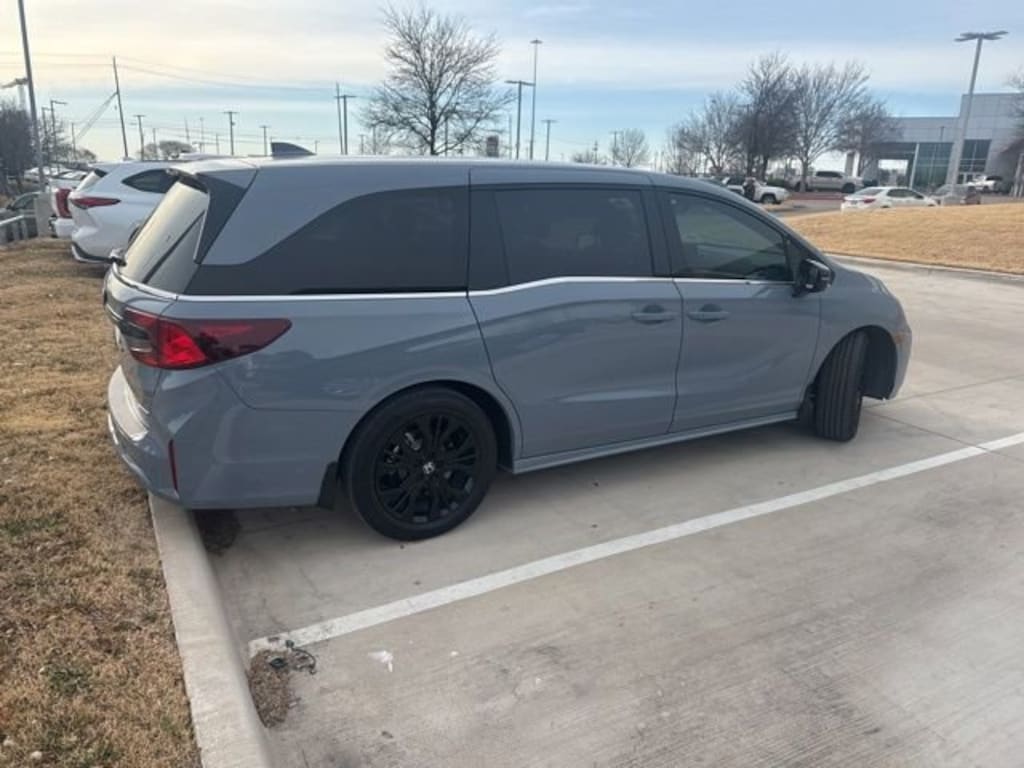 Used 2025 Honda Odyssey Sport-L Van