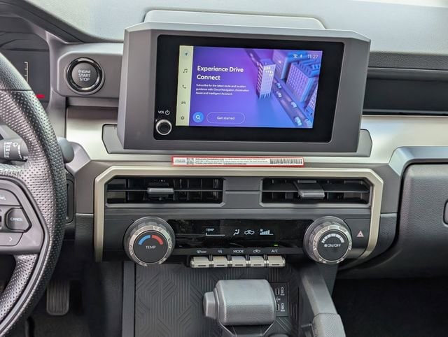 2025 Toyota Tacoma SR5 - Photo 11