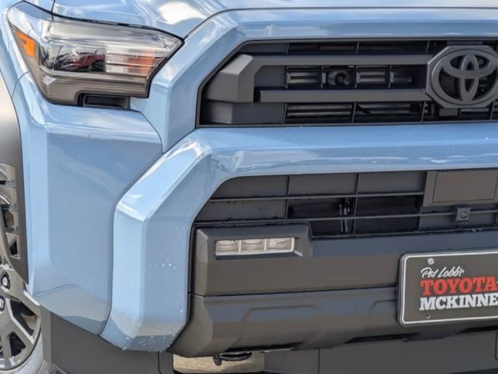 New 2025 Toyota 4Runner SR5 SUV