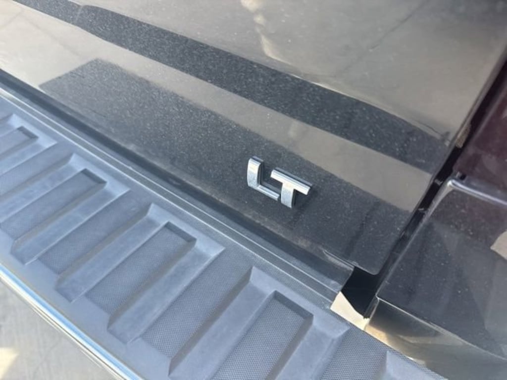 Used 2018 Chevrolet Silverado 1500 LT Truck Crew Cab