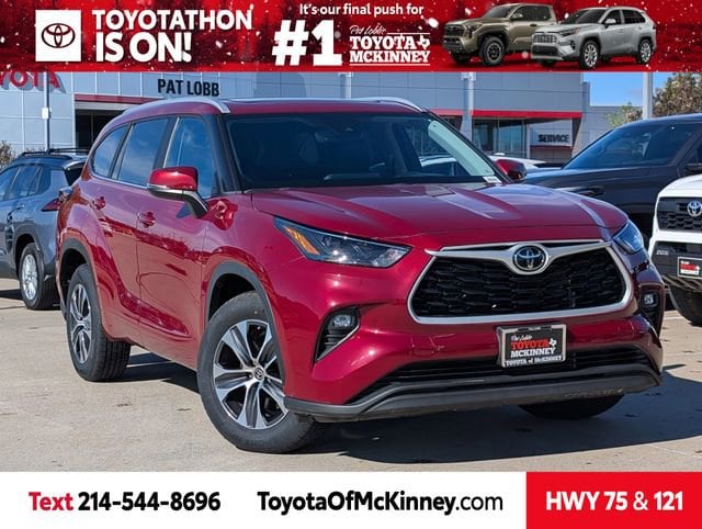2023 Toyota Highlander XLE's photo