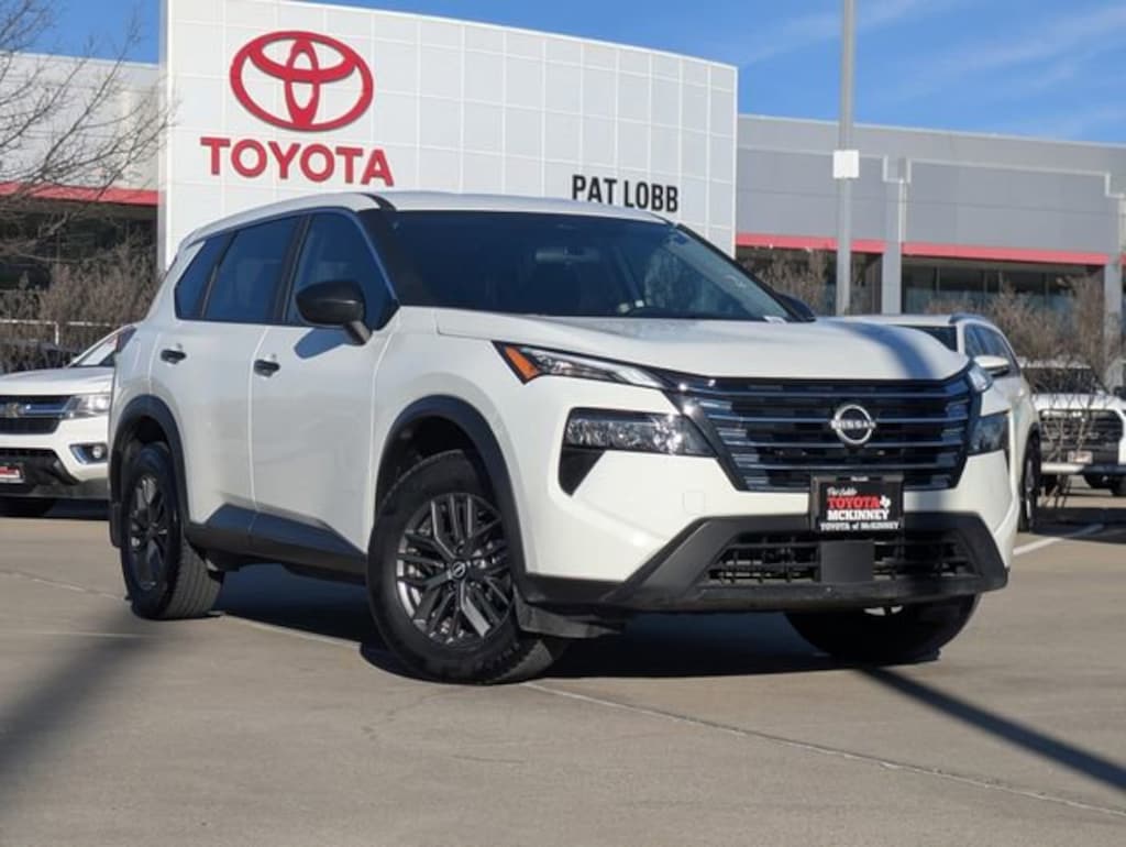 Used 2025 Nissan Rogue S SUV