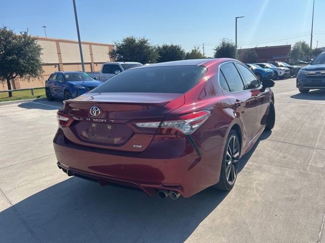 2018 Toyota Camry XSE photo 3